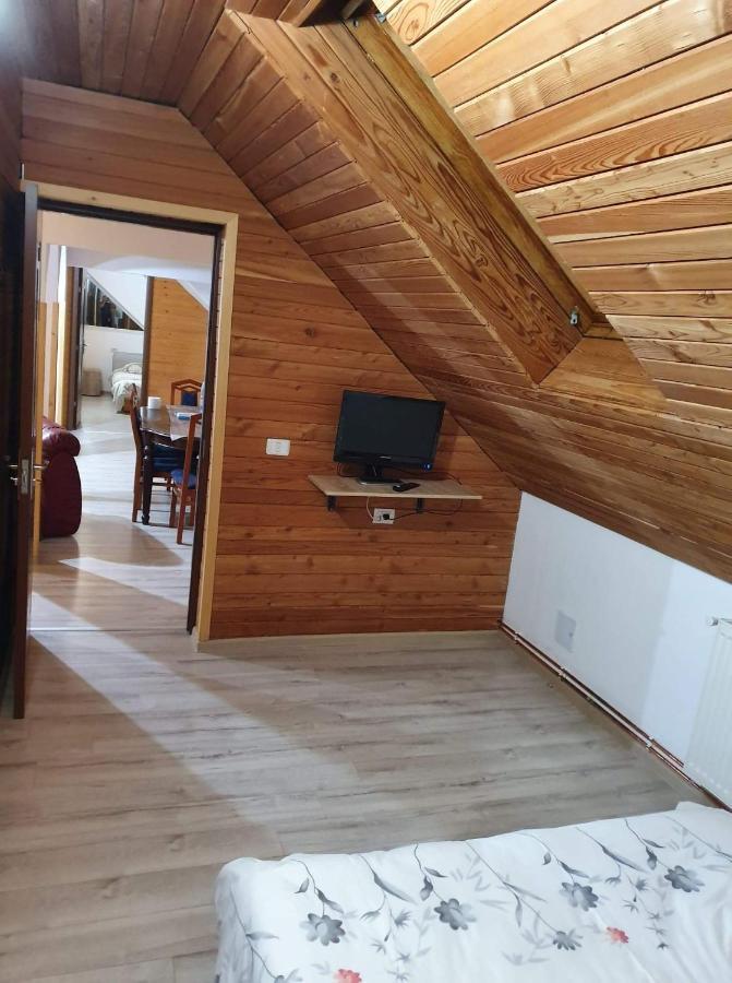 Hotel Vila Aslam Hura-Humora Exteriér fotografie
